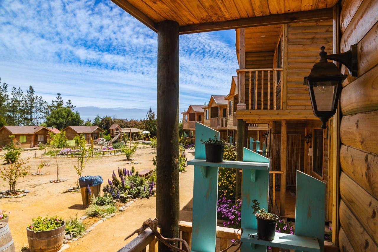 Cabana En Tunquen Con Parrilla, Fogon, Piscina Y Bosque Екстериор снимка